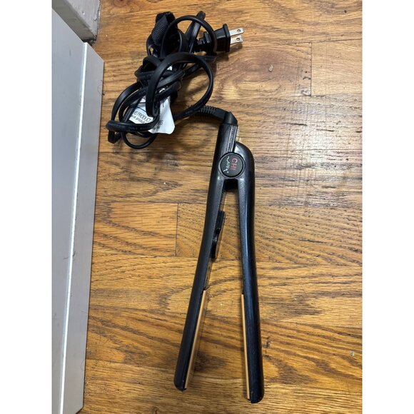 Chi Air Flat Iron Hair Straightener Dual Voltage Black - Picture 4 of 4